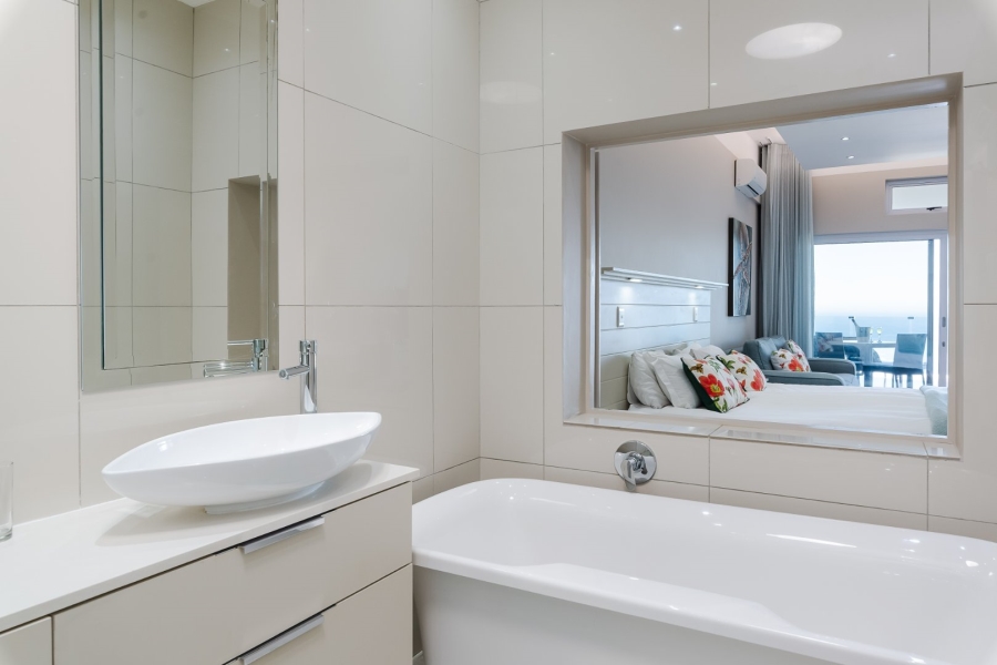 11 Bedroom Property for Sale in Camps Bay Western Cape